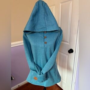 NWT* ACE- Alaska- women’s Teal Hooded Pullover with Wooden Buttons, size XL